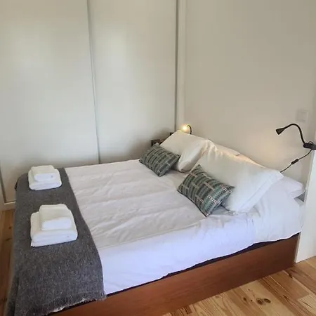 Merc Estudio 245 * Porto