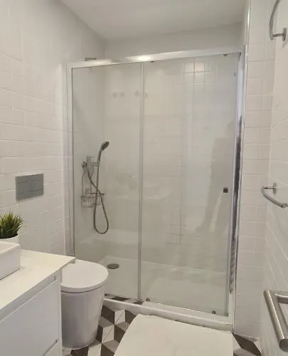 Merc Estudio 245 Appartement Oporto